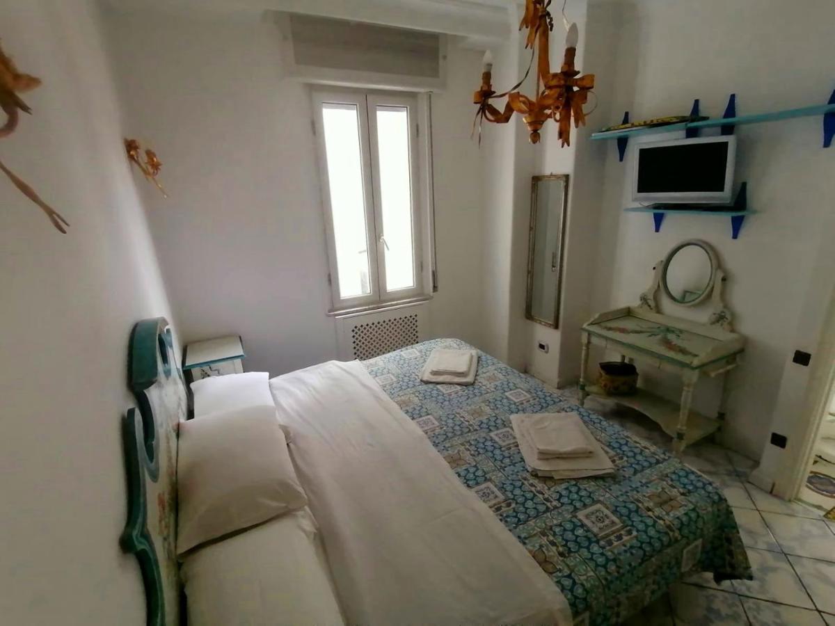 ソレントLa Casa Di Rosaアパートメント エクステリア 写真