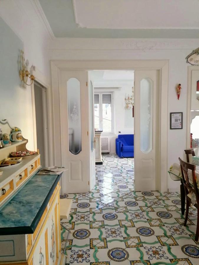 ソレントLa Casa Di Rosaアパートメント エクステリア 写真