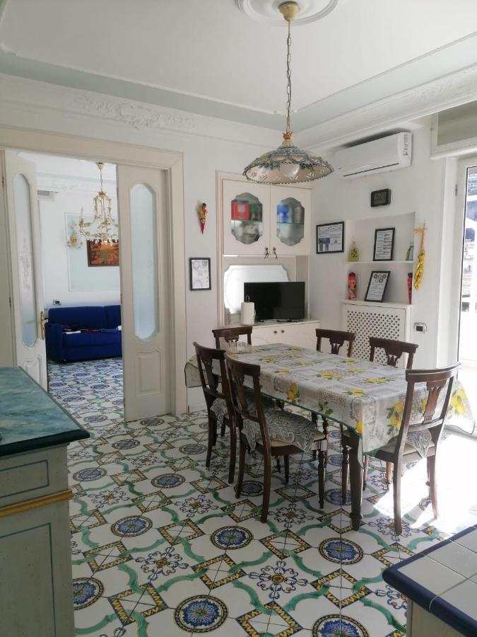 ソレントLa Casa Di Rosaアパートメント エクステリア 写真